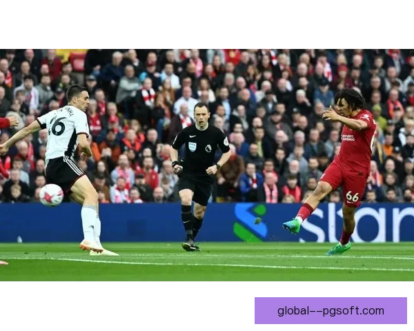 卡斯塔涅稳居富勒姆右后卫位置提升防线实力助力球队稳步前行