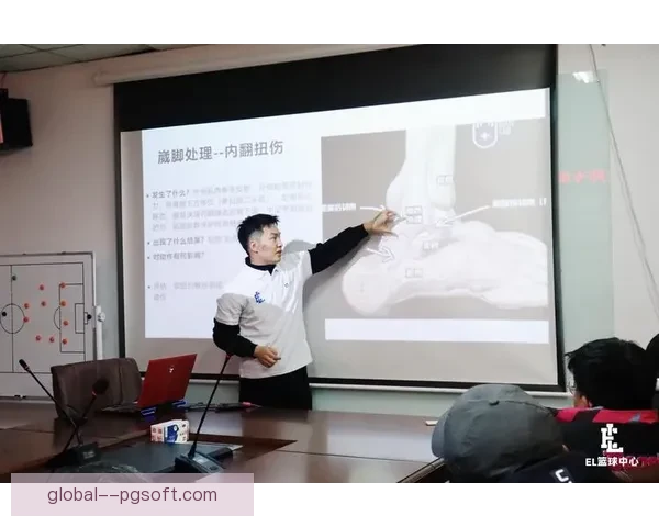 女足球员康复治疗条件升级配备专业康复师与先进设备